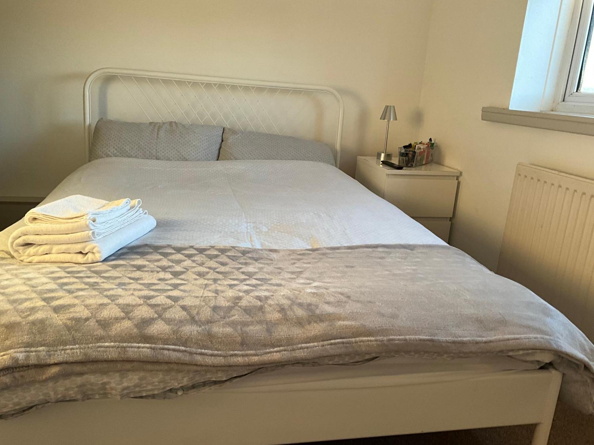 Comfy, Cosy Small Double With Wi-Fi Earley المظهر الخارجي الصورة